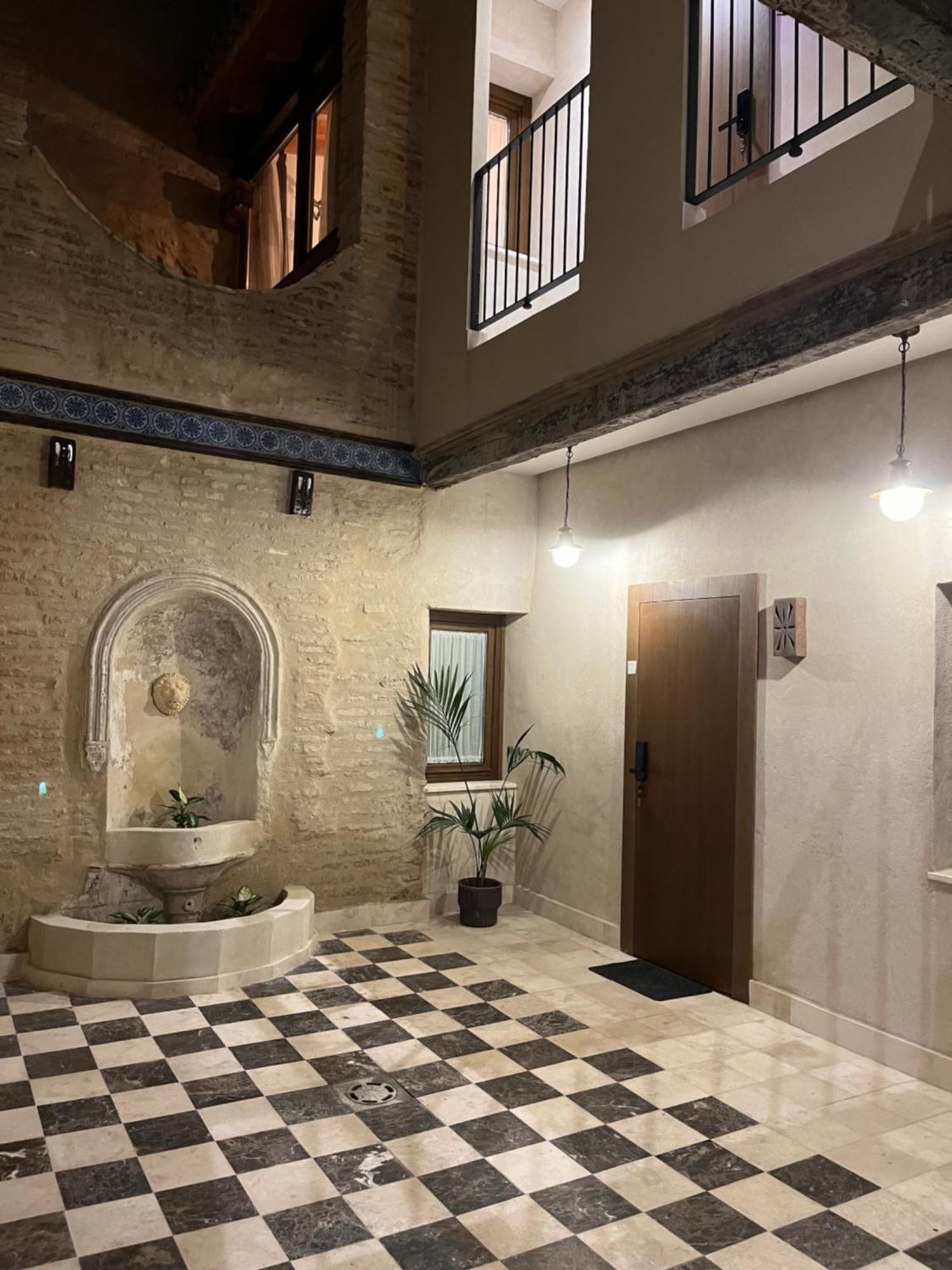 Casa Arena Centro, By Homing U Apartment Sevilla Bagian luar foto