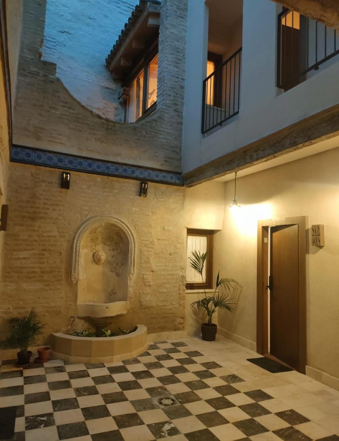 Casa Arena Centro, By Homing U Apartment Sevilla Bagian luar foto